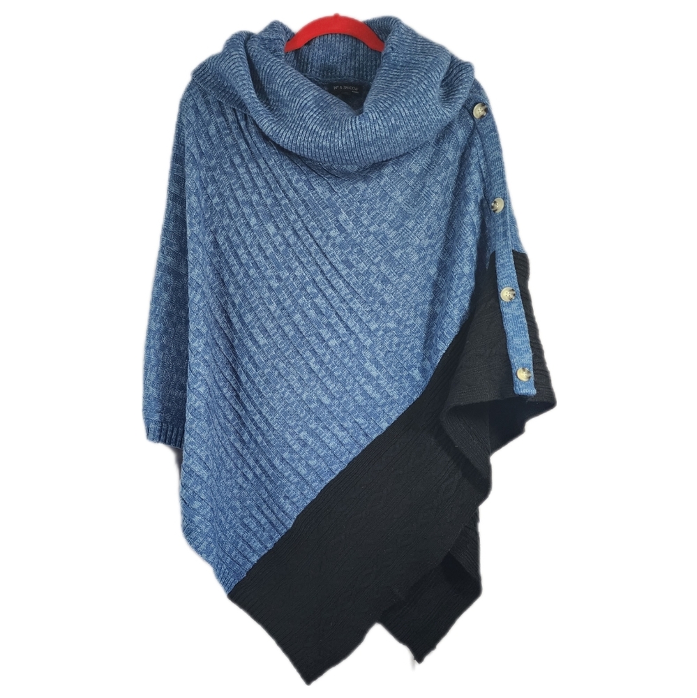Tint and Shadow size 1X blue shawl sweater